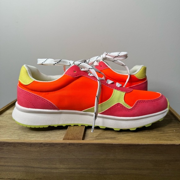 Serra Retro Neon Sneakers in pink, orange, and yellow - Picture 3 of 7